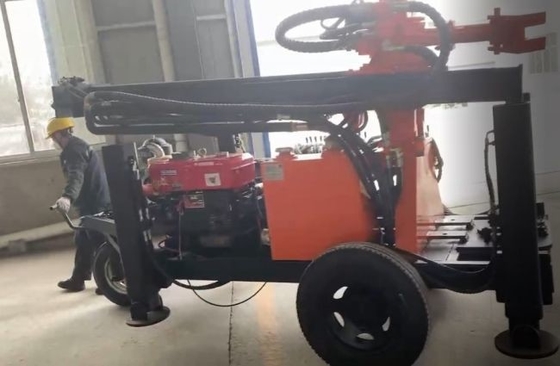 Portable Trailer Type Water Well Drill Rig GL130T In Narrow Areas