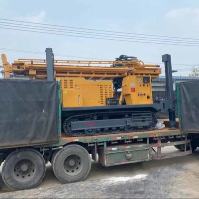 Track Mounted DTH Drilling Machine , Borehole Drilling Equipment 600m Depth