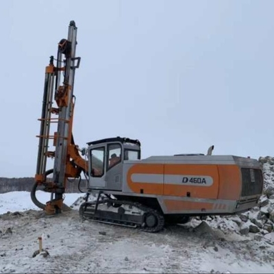 Hydraulic Rock DTH Drilling Equipment With Air Compressor 35m Depth
