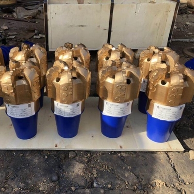 5 Blades Steel Polycrystalline Diamond Drill Bits For Water Well Drilling