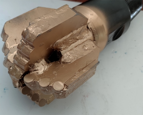 Durable PDC Drill Bit For Water Oil And Gas Drilling 5 1/2 Inch Diameter Quot Sizes