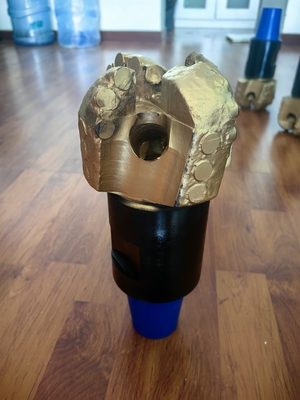 127mm Pdc Rock Drill Bit 4 Blade With 2 3/8 REG Hard Facing Steel Body
