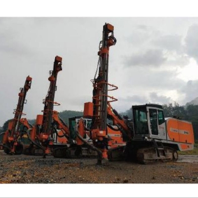 High Efficiency Tracked Crawler Blast Hole Integrated DTH Surface Drill Rig Machines